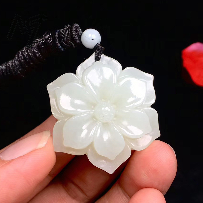 The Jewelry & Watches - Colgante de flor Pentagonal de Jade