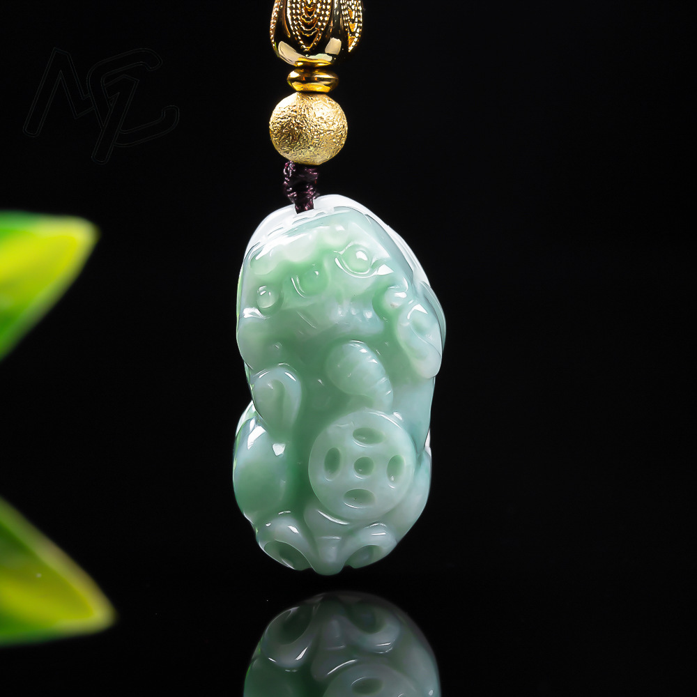 Natural birmano una Esmeralda  - The Jewelry & Watches reseña y precio