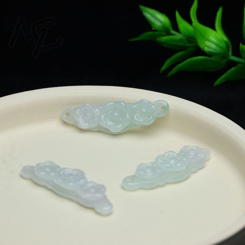 1 ud. Flor de Jadeíta Natural, - The Jewelry & Watches reseña y precio