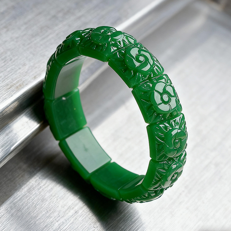 Pulsera de flor de Jade Real,  - The Jewelry & Watches reseña y precio