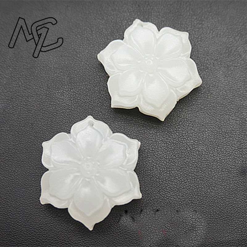 Colgante de flor Pentagonal de - The Jewelry & Watches reseña y precio